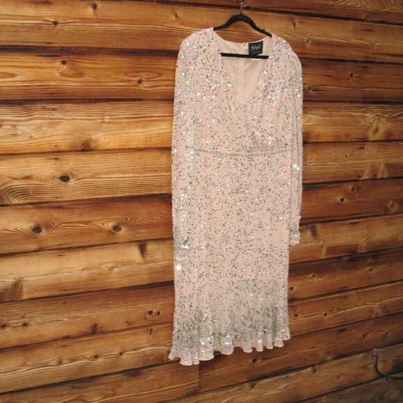 NWOT Mac Duggal Sequin Embellished Nude Silver Faux Wrap Dress FLAW - Picture 4 of 12